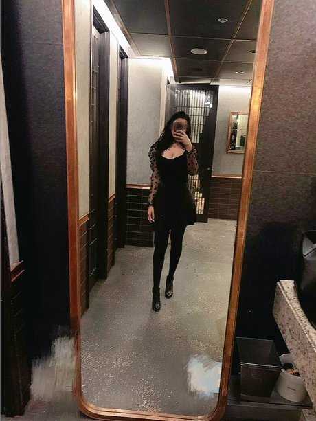 Emma Cassel estrella porno bonita imagen