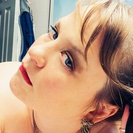 lilmspeggysue desnudos de modelos recopilación