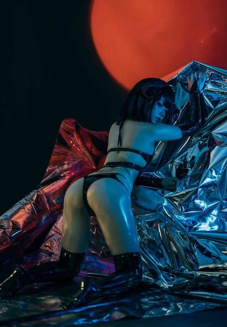 qiyuemiaozi modelo hermosa imágenes