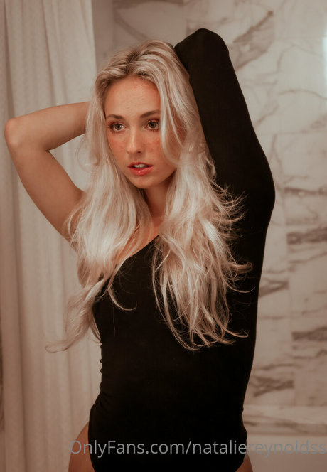 nataliereynoldss estrella porno atractiva galerías