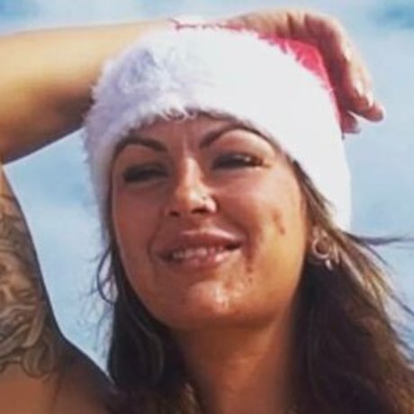 bigbootyshel hermosa estrella foto