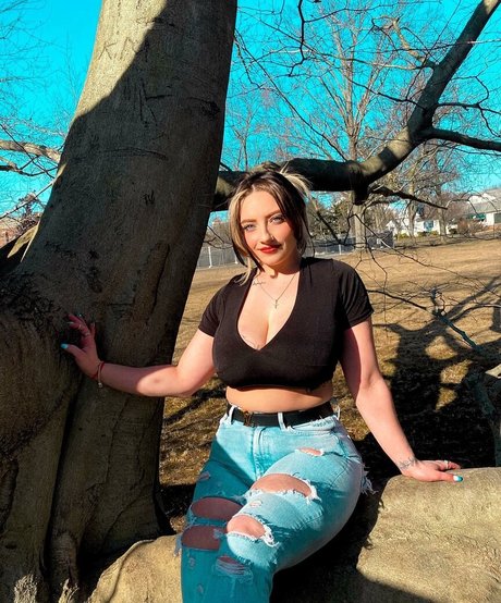 Ali Cortese estrella de alta calidad imágenes