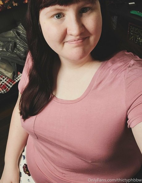 thictyphbbw actriz de desnudos foto