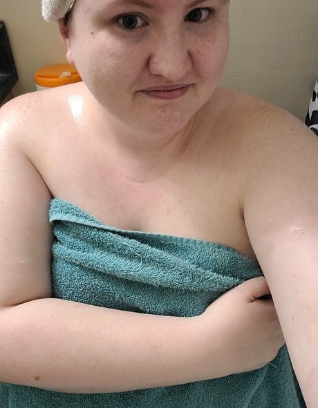 thictyphbbw bonita actriz galería