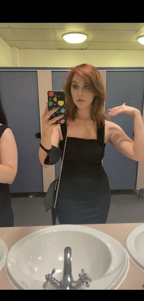 bigblueeyes666 actriz de desnudos foto