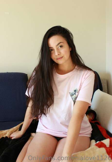 mialove1126 buena estrella porno foto