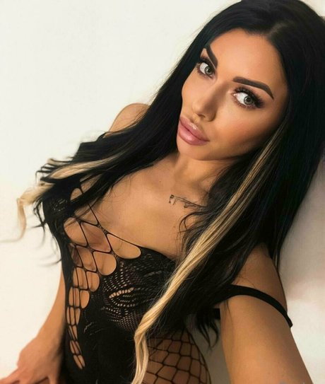 barbie33 modelo caliente imagen