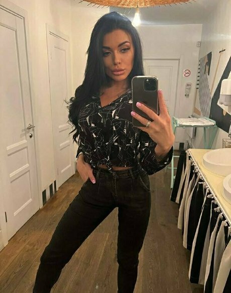 barbie33 actriz sexual galerías