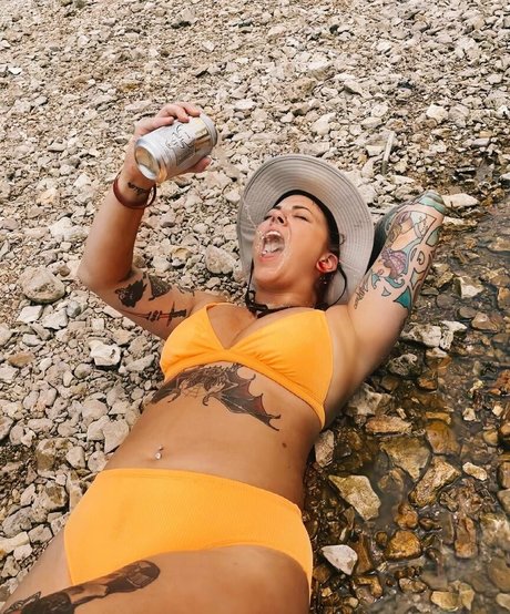 brittdrewfree modelo desnudo imágenes