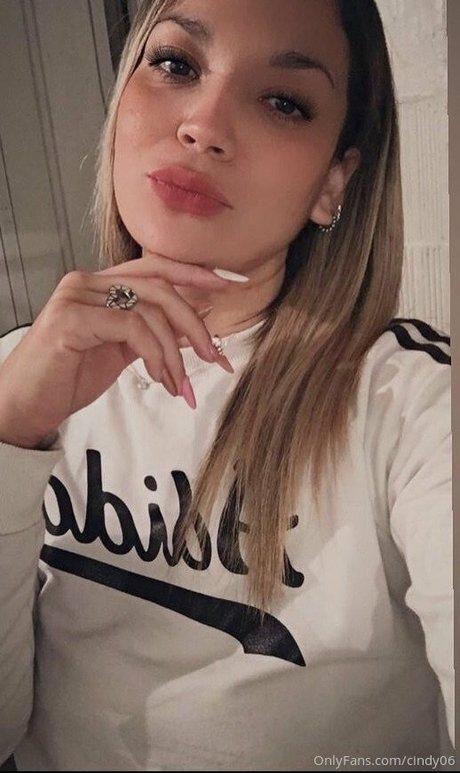 cindy06 estrella porno erótica imágenes