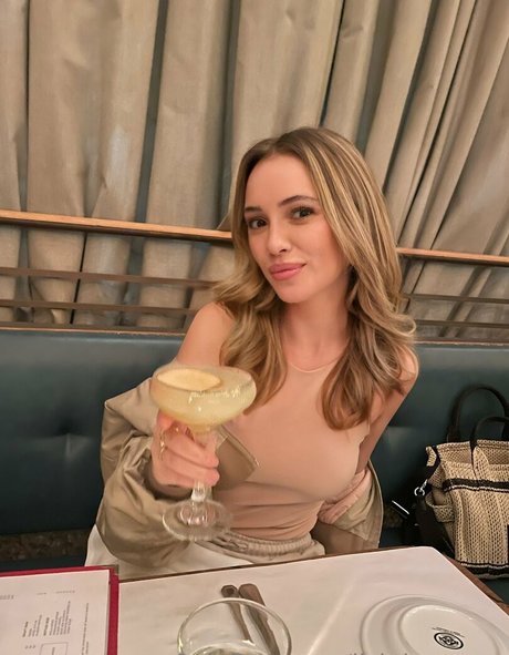 lickthespoon bonita actriz imagen