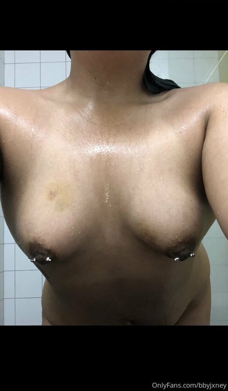 bbyjxney_ estrella de alta calidad foto