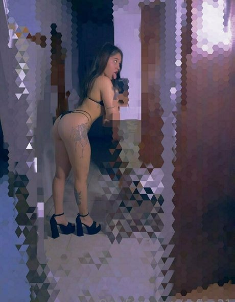 sofiaa21 modelo de arte fotos