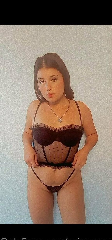 prisuarezx estrella porno atractiva galería