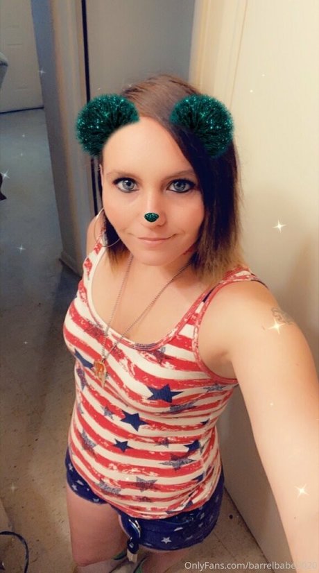 barrelbabe2020 arte modelo imagen