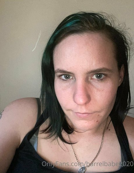barrelbabe2020 estrella porno xxx fotos