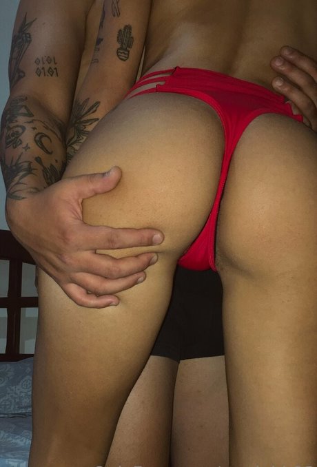 mariahh23 hermosa estrella porno foto