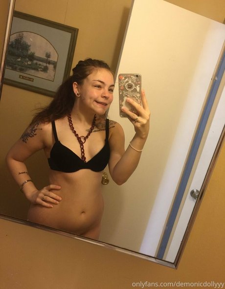 ciricesinsss estrella porno adulto foto