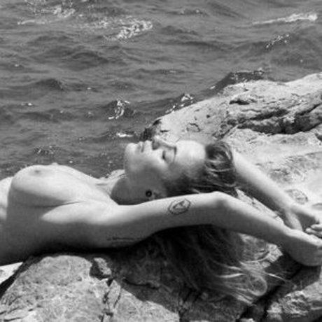 Harleyquinn2002 linda estrella recopilación