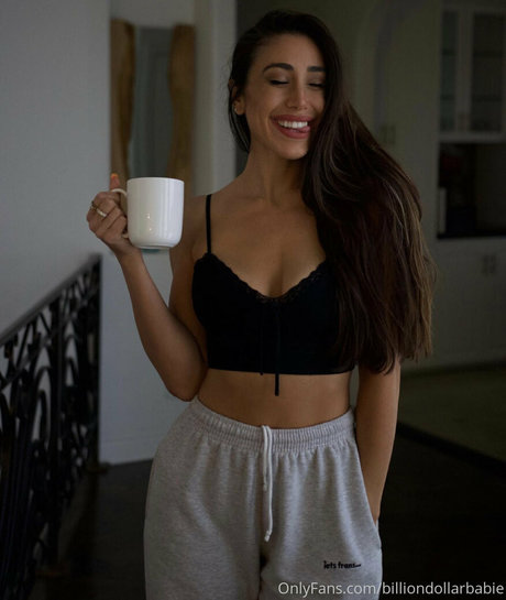 billiondollarbabie actriz libre fotos