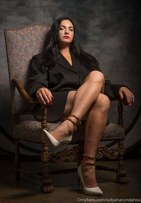 ladyanacondahoa estrella porno hermosa imagen