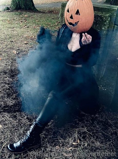 sassylittlefeet modelo exclusivo imágenes