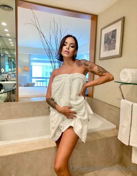 ela bel actriz atractiva foto