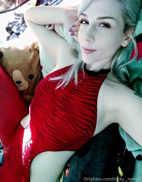 tricky__nymph estrella xxx galería