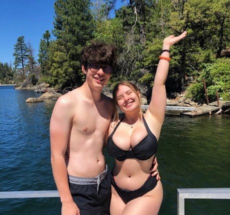 Haley E estrella de alta definición galerías