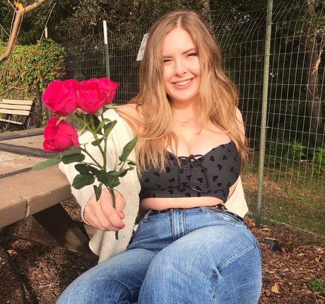 Haley E estrella porno gratis recopilación