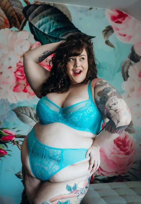 fayedaniels estrella porno hd archivo