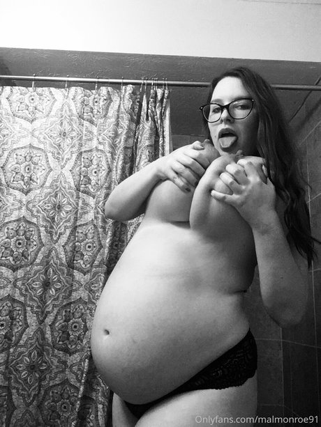 mal monroe modelo libre imagen