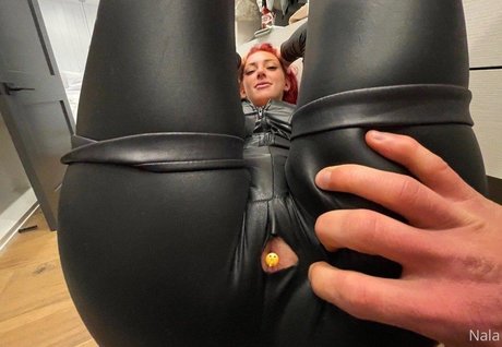 Queen soft400 modelo desnuda fotos