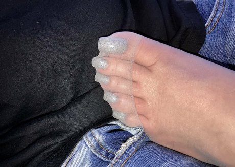 Goddess Miiaa actriz libre foto