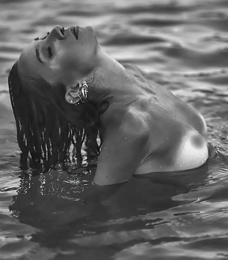 Asrin Bianchi modelo de arte archivo