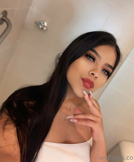 yvetteflores estrella porno erótica archivo