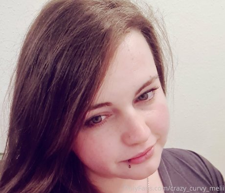crazy curvy melii estrella porno bonita imágenes