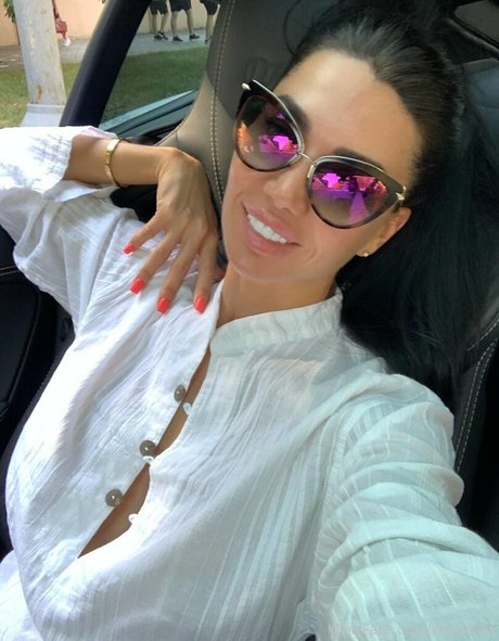 esposa rubia caliente onlyfans pornografia exclusiva fotos