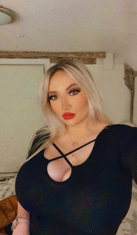 Shona Colson actriz foto