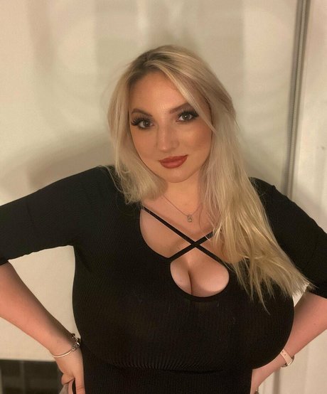 Shona Colson desnudos estrella galería