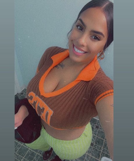 Brasi Quinzel modelo desnudos galería