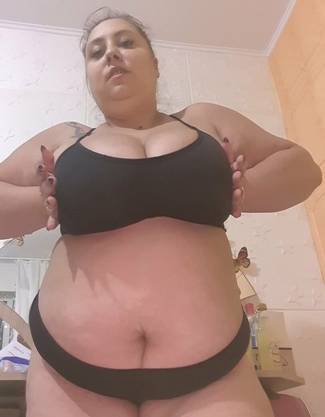 lorabbw hermosa estrella archivo