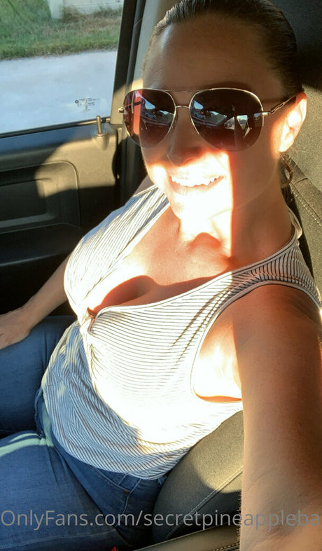 secretpineapplebabe hermosa estrella porno foto