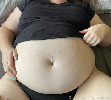 twicethesize modelo hd imágenes