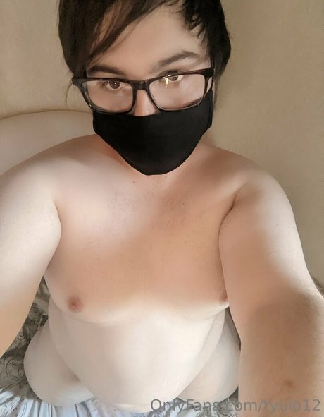 tyuio12 desnudos estrella galería