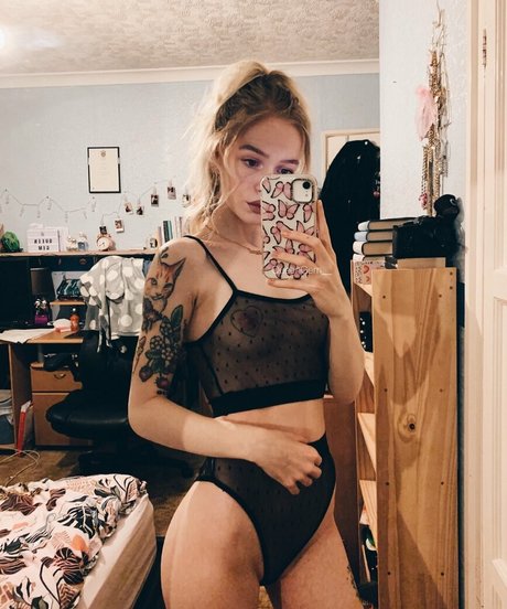 queengem__ actriz sexual galerías