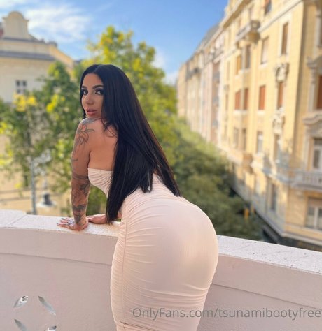 ellafitnessfree modelo sexual imagen