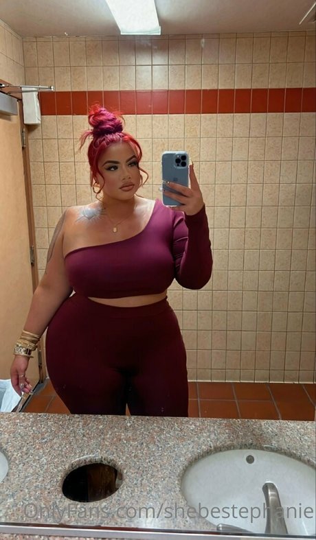 shebestephanie actriz erótica galerías