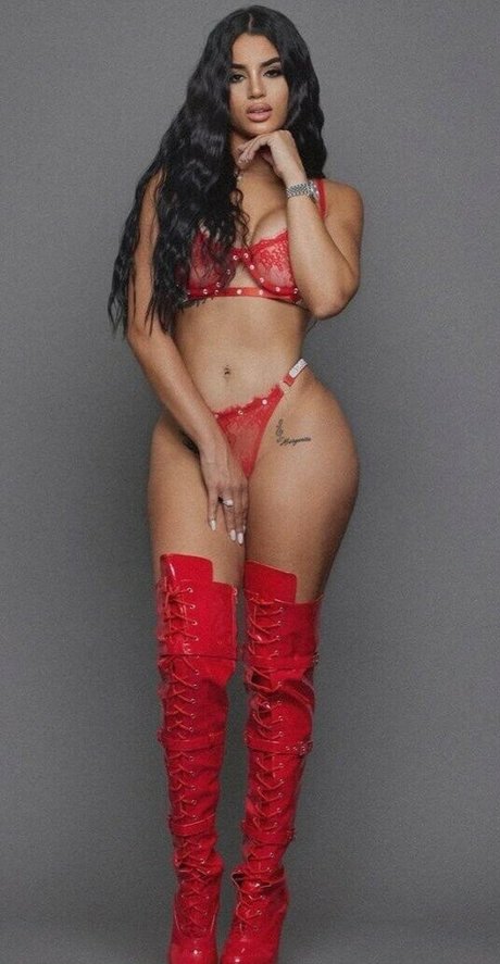 Eliane Soto modelo mejor galerías