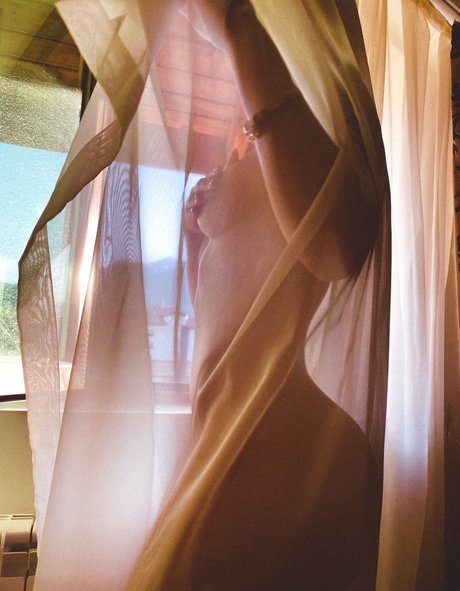 Teofana Todorova hermosa estrella porno galerías